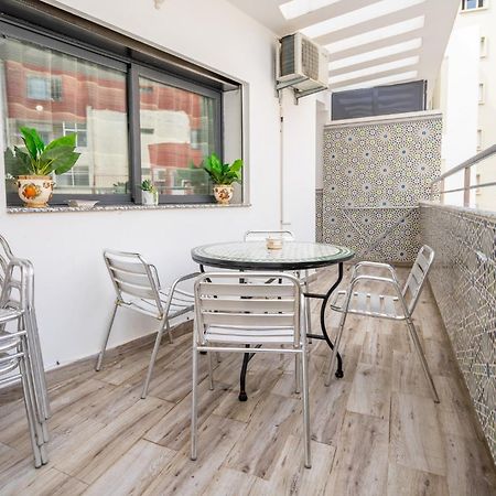 Deluxe Appartement Au Centre Avec Un Grand Balcon Танжер Экстерьер фото